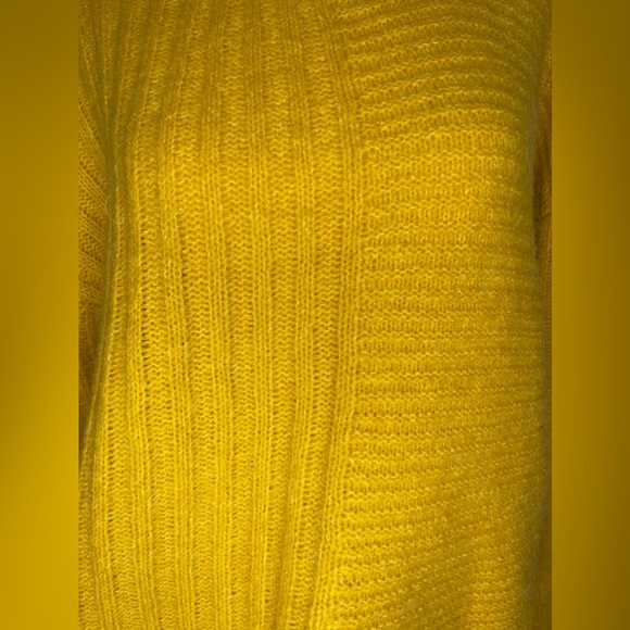 Noisy May Sweater - Picture 5 of 8